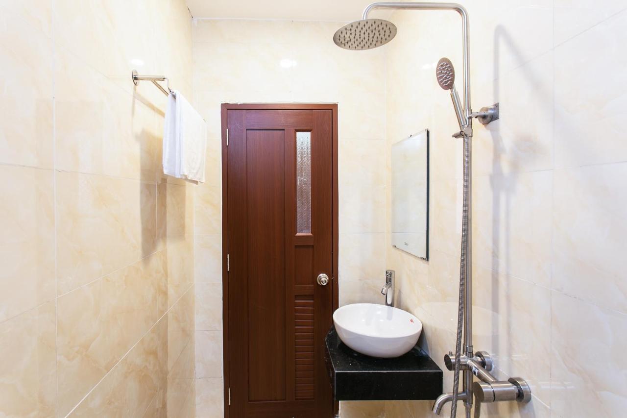 Hotel Oyo 658 Euro Gold House And Coffee Đà Nẵng Exterior foto